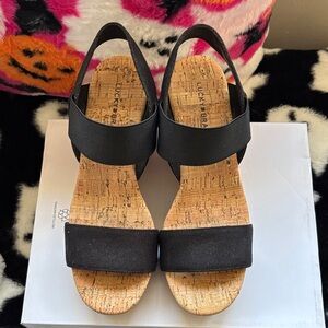 Lucky Brand Black Strap Sandals for Women